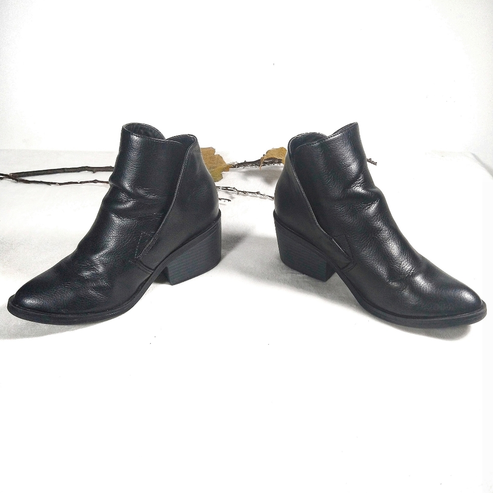 Apt. 9 Black Apmakeablack Pointed Toe Booties - image 6